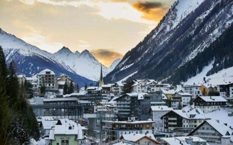 Politico: Ένα χωριό στην Αυστρία, πιθανό «εκκολαπτήριο» του κορωνοϊού στην Ευρώπη
