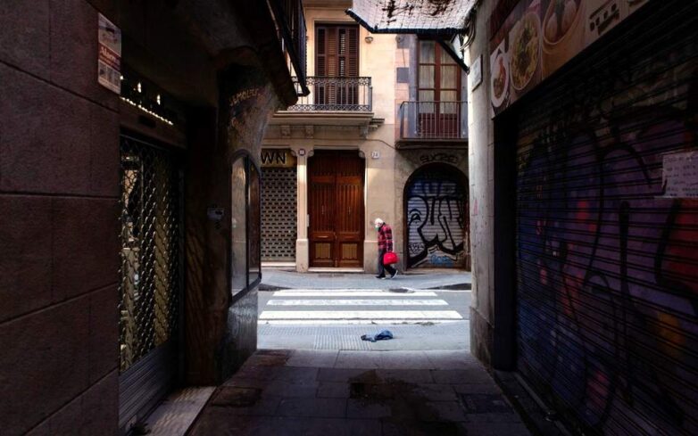 Φρίκη στην Ισπανία: Πτώματα μέσα σε γηροκομεία και παγοδρόμια – νεκροτομεία