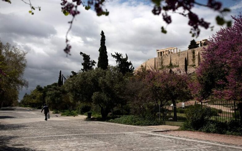 Χωρίς αυτοκίνητα το ιστορικό κέντρο της Αθήνας από μέσα Ιουνίου και για τουλάχιστον τρεις μήνες