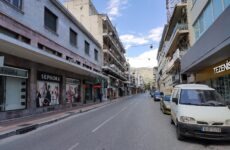 Ανοίγει τη Δευτέρα το Λιανεμπόριο