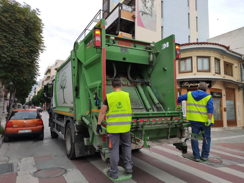 Εργαζόμενοι στην καθαριότητα των φορέων δημοσίου κινδυνεύουν να βρεθούν εκτός εργασίας 