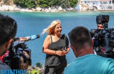 Πρωταγωνίστρια η Σκιάθος στα μεγαλύτερα τηλεοπτικά δίκτυα της Ρουμανίας