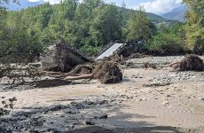 Σε κατάσταση έκτακτης ανάγκης περιοχές σε Καρδίτσα και Λευκάδα – Συνεχίζονται οι έρευνες στο Μουζάκι