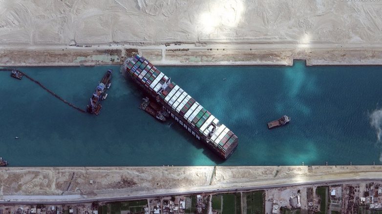Διώρυγα του Σουέζ: Το πλοίο «Ever Given» άρχισε να κινείται
