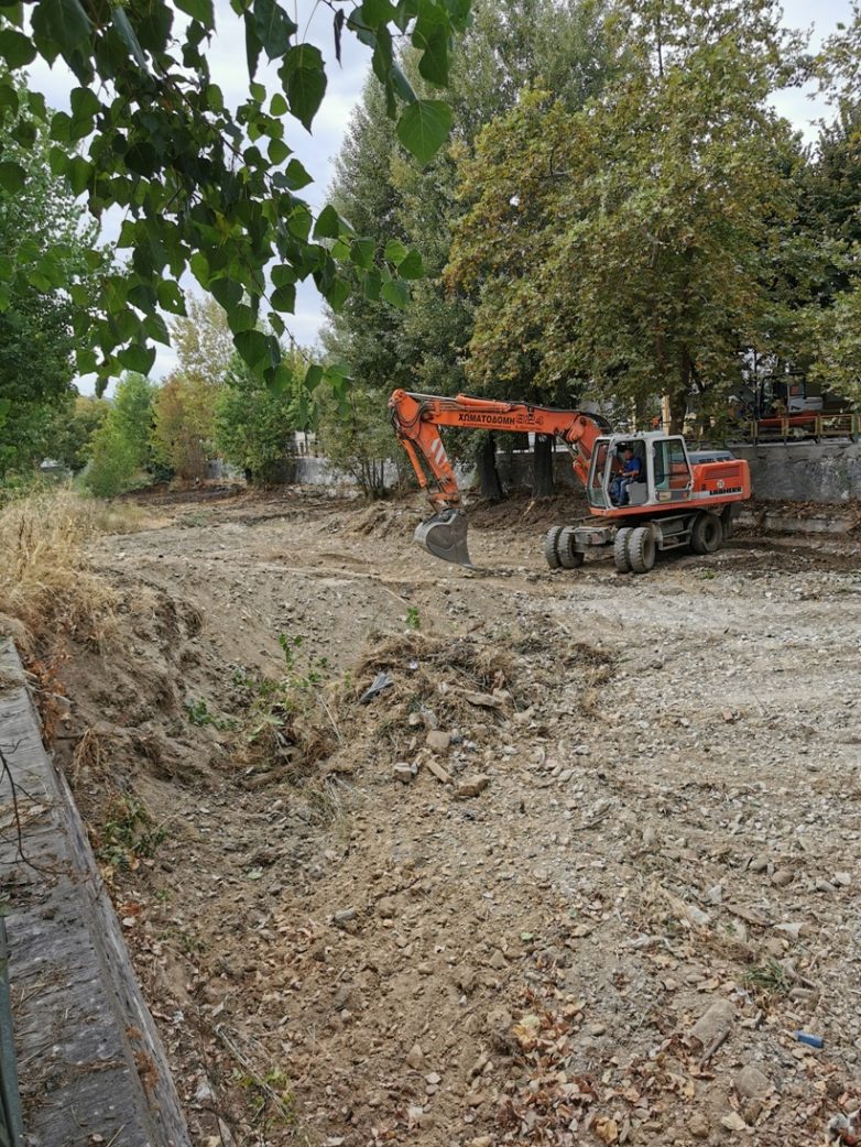 Η Περιφέρεια Θεσσαλίας καθαρίζει 10 ρέματα και χειμάρρους στη Μαγνησία