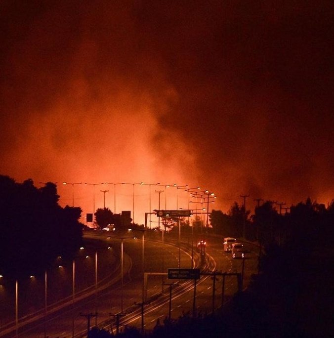 Πώς κινούνται φορτηγά και ΙΧ λόγω διακοπής κυκλοφορίας στην εθνική οδό Αθηνών – Λαμίας