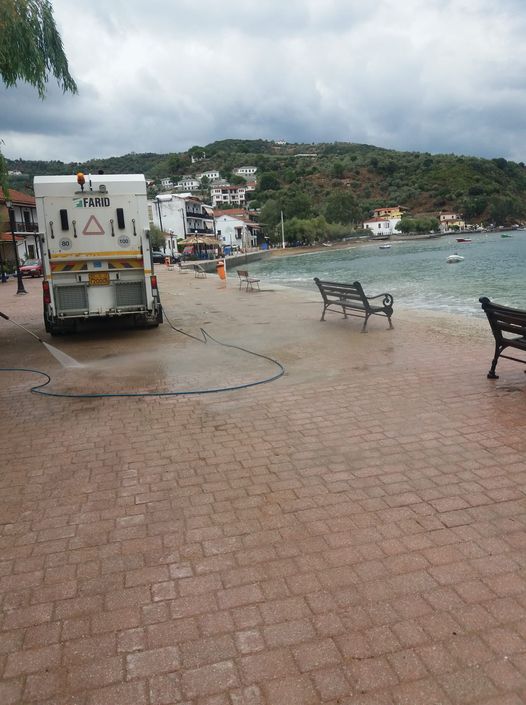 Την  παραλιακή ζώνη του Πλατανιά καθάρισαν ο Δήμος Ν. Πηλίου και εθελοντές