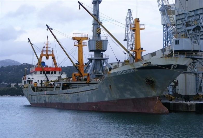 Το φορτηγό πλοίο kaptan hilmi 3 στο Λιμάνι Βόλου για το 2023