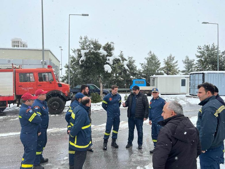 Επιχειρησιακή ετοιμότητα και αποτελεσματικότητα από όλους τους εμπλεκομένους απέναντι στο χιονιά